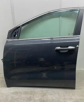 KIA Sportage Front door