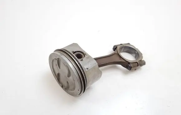 Piston with connecting rod