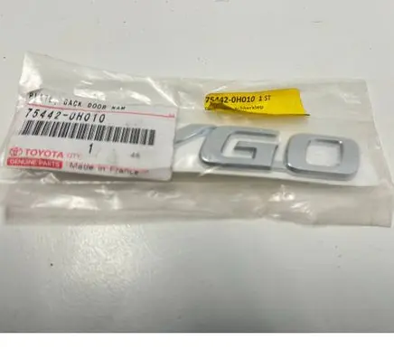 Toyota Aygo X Manufacturer badge logo/emblem 754420H010