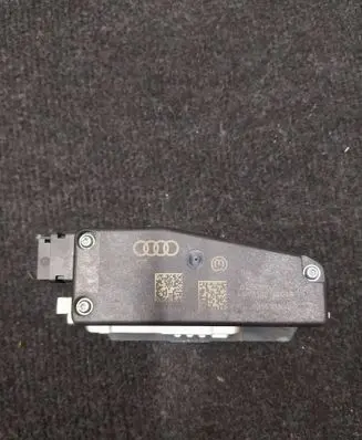 Audi A4 S4 B8 8K Steering wheel lock 8K0905852E