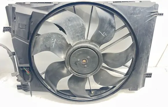 Mercedes-Benz C W204 Electric radiator cooling fan A2045000193