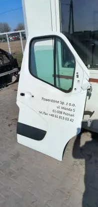 Renault Master III Front door