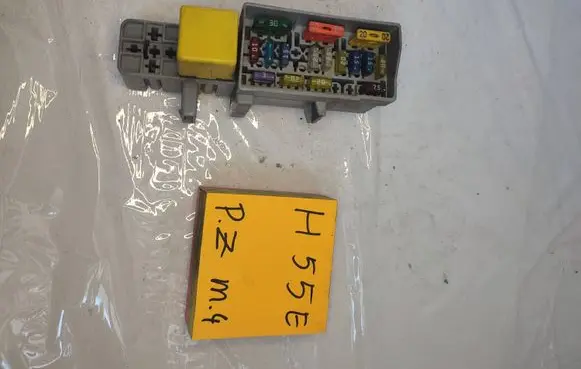 Renault Megane II Fuse box set PBTGF10