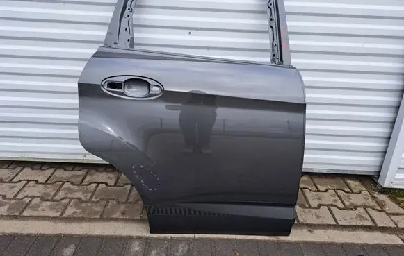 Ford C-MAX II Rear door 