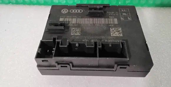 Audi A4 S4 B8 8K Door control unit/module 8T0959795N 8T0959795B