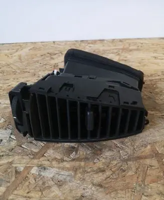 Hyundai i20 (PB PBT) Dash center air vent grill 974101J000