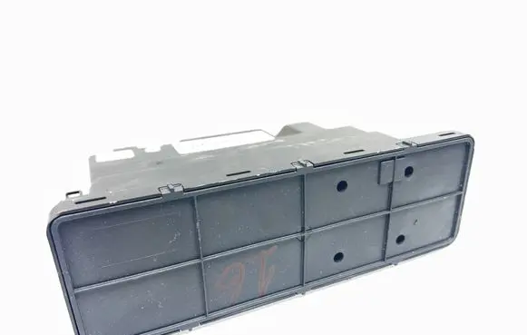Mercedes-Benz E W210 Central locking vacuum pump 2108001048