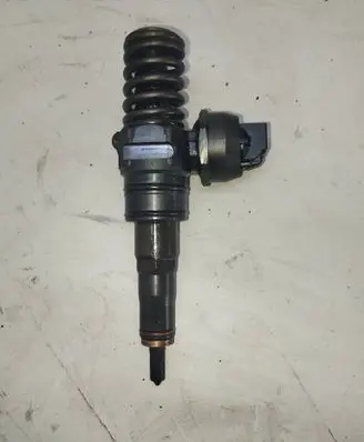 Volkswagen Transporter - Caravelle T5 Fuel injector 038130073AG
