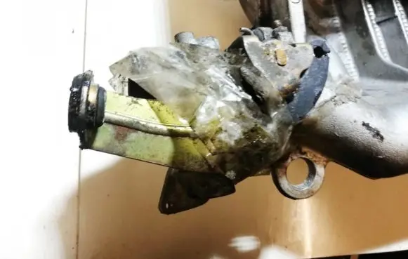 Renault Megane I Throttle valve