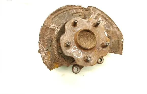 Toyota Avensis T270 Rear wheel hub 
