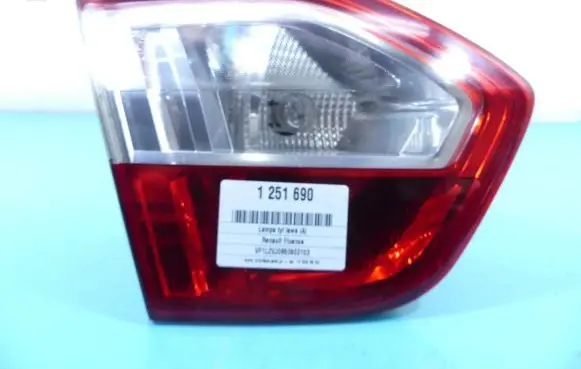 Rear/tail lights