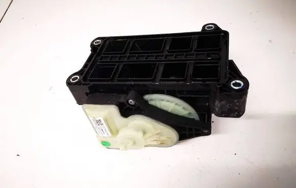 Tesla Model 3 Water pump 150685900E