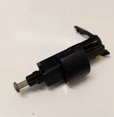Opel Zafira A Brake pedal sensor switch 09132299