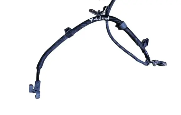 Toyota Previa (XR30, XR40) II Positive cable (battery) NOCODE