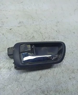 Toyota Corolla Verso AR10 Rear door interior handle 692060F010