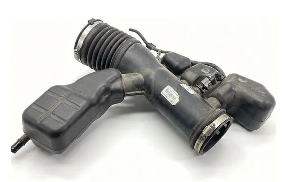 Jeep Grand Cherokee WL Air intake hose/pipe