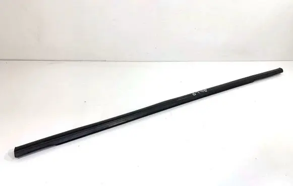 Ford Fiesta Front door windshield rail 