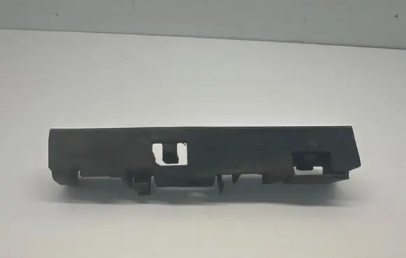 Audi A6 C7 Front bumper mounting bracket 4G0853921B