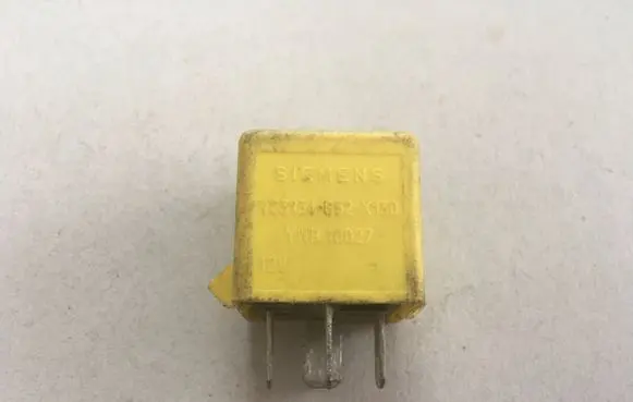 Land Rover Freelander Other relay YWB10027