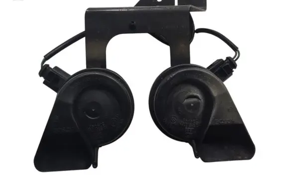 Audi A6 S6 C6 4F Horn signal 4F0951221 4F0951229