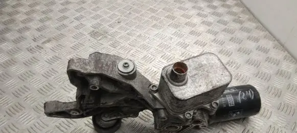 Seat Leon (1P) Oil filter mounting bracket 06J117021J