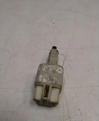 Toyota Avensis T250 Brake pedal sensor switch 2701047