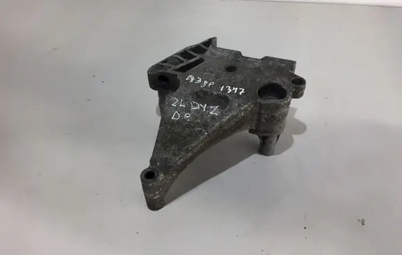 Audi A3 S3 8P Engine mounting bracket 03G199207G