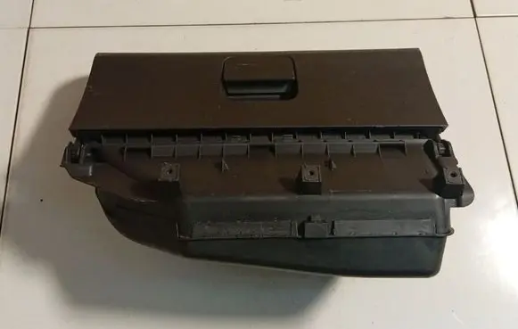 Volkswagen Polo IV 9N3 Glove box 6Q1857101E