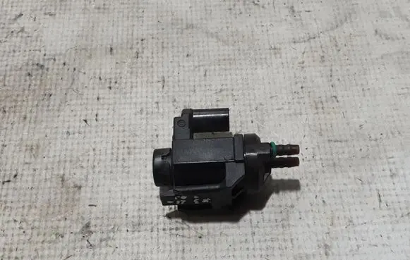 BMW X3 G01 Turbo solenoid valve 8570591