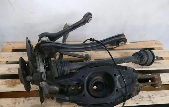 Mercedes-Benz SLK R172 Rear wheel hub spindle/knuckle 