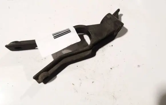 Engine bonnet (hood) release handle