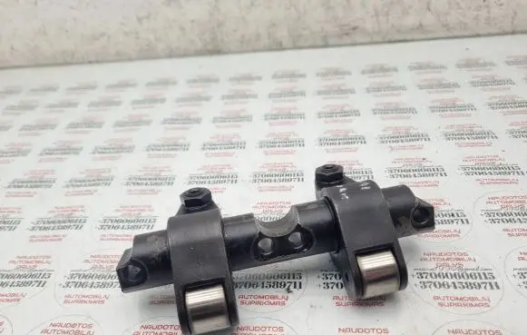 Volkswagen PASSAT B6 Fuel Injector clamp holder