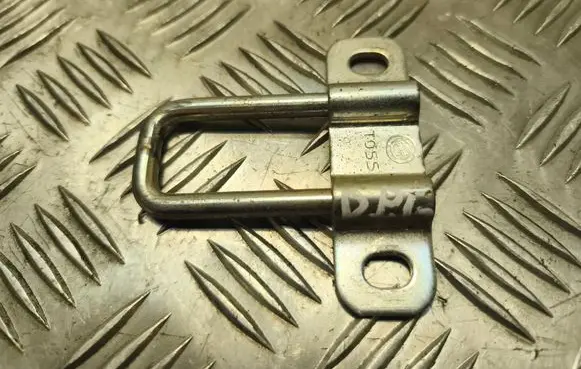 Fiat Doblo Loading door lock loop/hook striker 