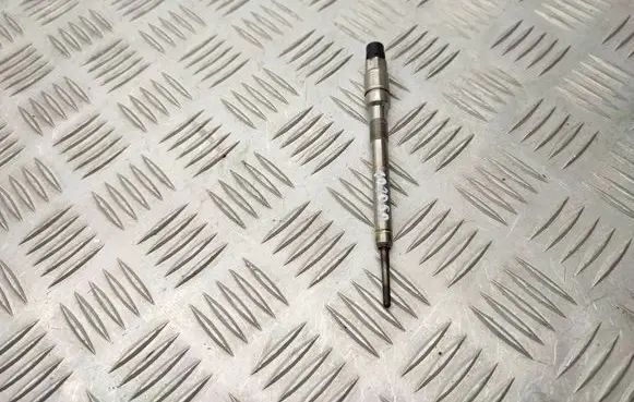 Volkswagen Transporter - Caravelle T6 Glow plug 04L905061C