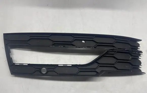 Skoda Octavia Mk4 Front bumper lower grill 5E3867681C