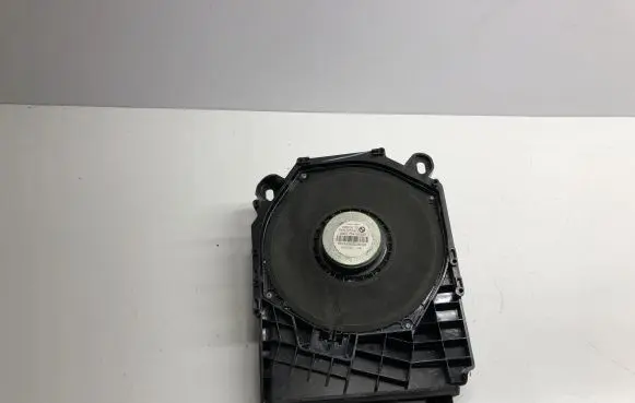 BMW 1 E81 E87 Subwoofer speaker 6925330