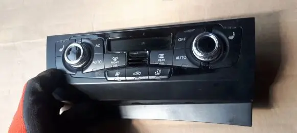 Audi A4 S4 B8 8K Climate control unit 8K2820043T
