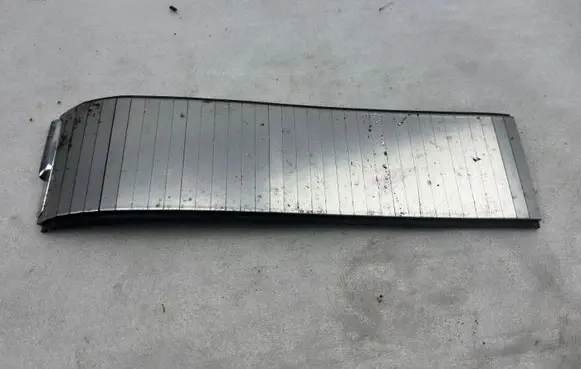 Volvo XC90 Glove box pad H981J