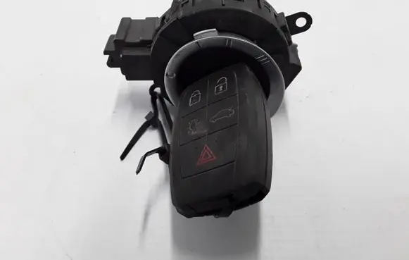 Volvo C70 Ignition lock 30737156