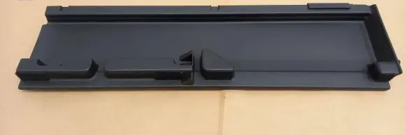 Trunk/boot lower side trim panel