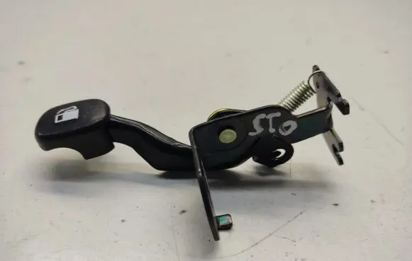 KIA Stonic Fuel cap release pull handle 