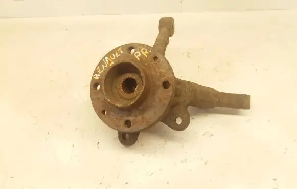 Renault 19 Front wheel hub spindle knuckle