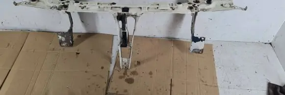 Audi 80 90 S2 B4 Radiator support slam panel
