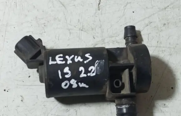 Lexus IS 220D-250-350 Windscreen/windshield washer pump 3676578207 850420113
