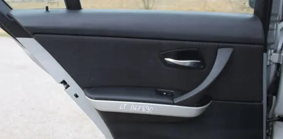 BMW 3 E90 E91 Coupe rear side trim panel 