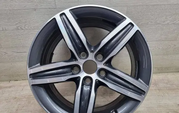 BMW 2 F45 R17 alloy rim 6855091