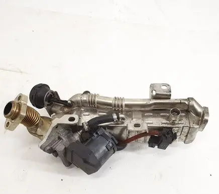 BMW 6 F06 Gran coupe EGR valve cooler 8476993