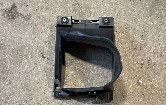BMW 2 F22 F23 Intercooler air guide/duct channel 8061354