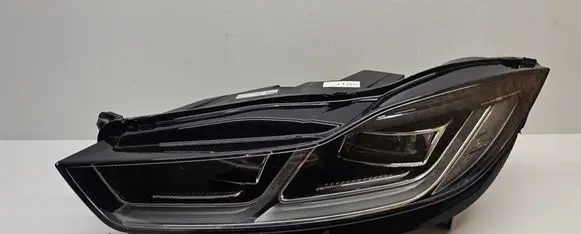 Jaguar I-Pace Headlight part M9D313W030 J105
