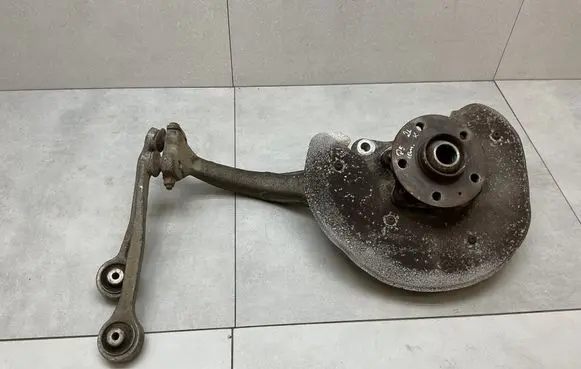 Audi Q5 SQ5 Front wheel hub